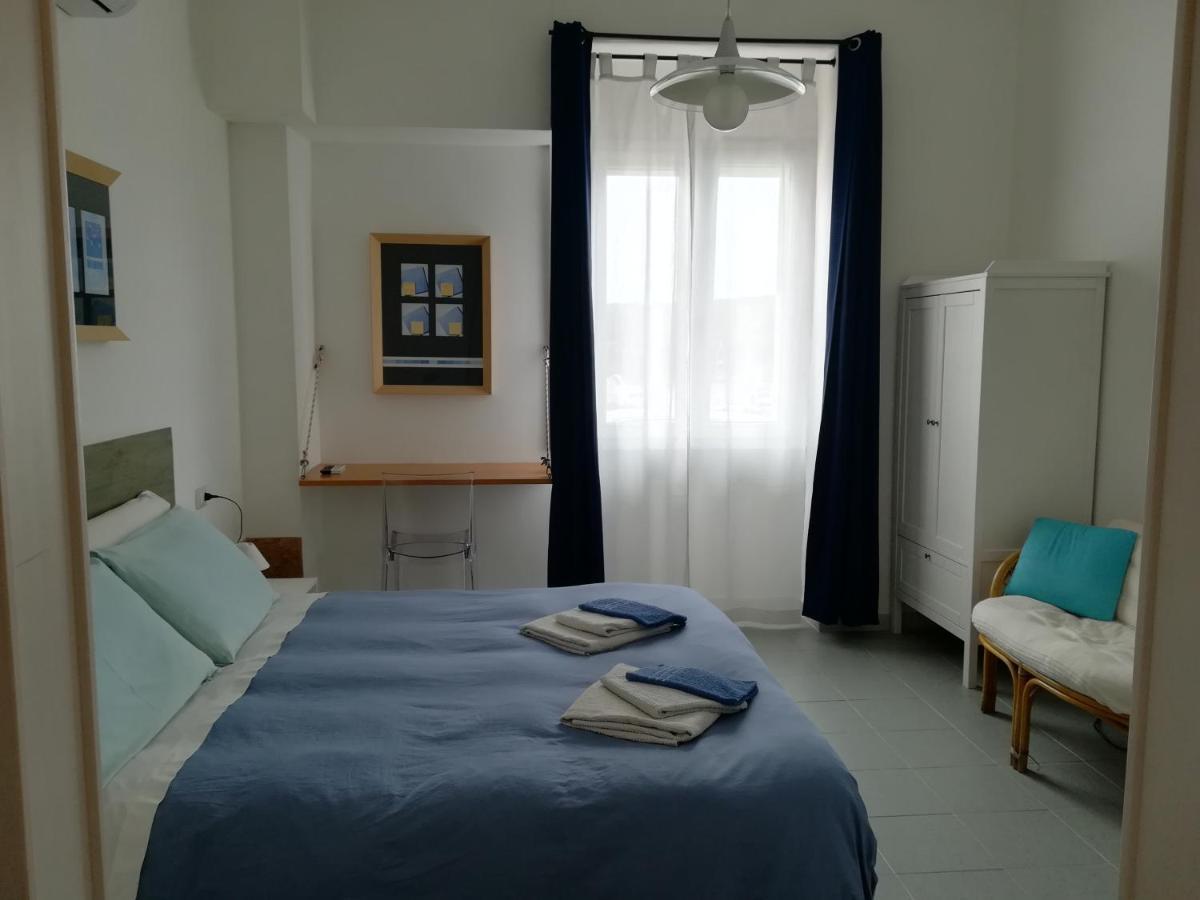 Domo Sul Porto Bed & Breakfast Stintino Exterior foto